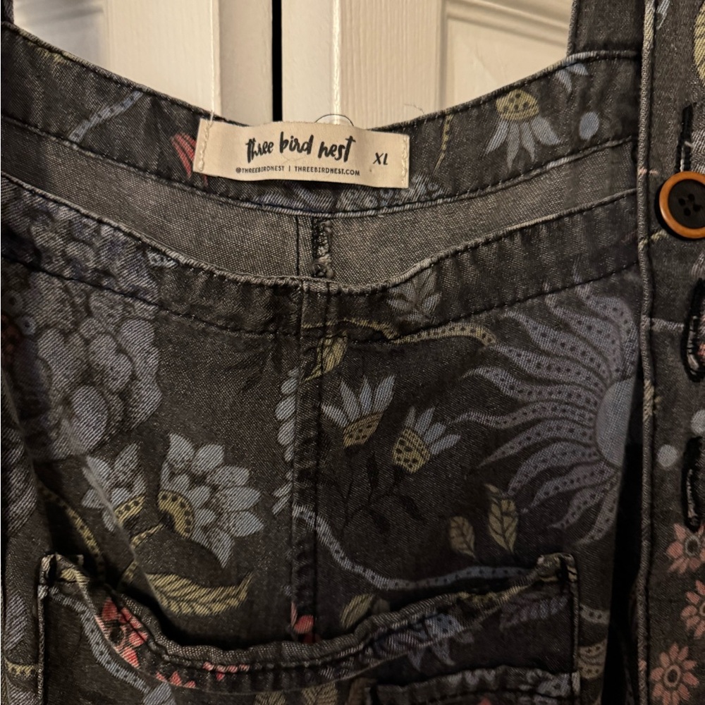 EUC Three Bird Nest High Hopes Slouchy Denim Overalls Floral Black Oversized XL - Picture 3 of 4